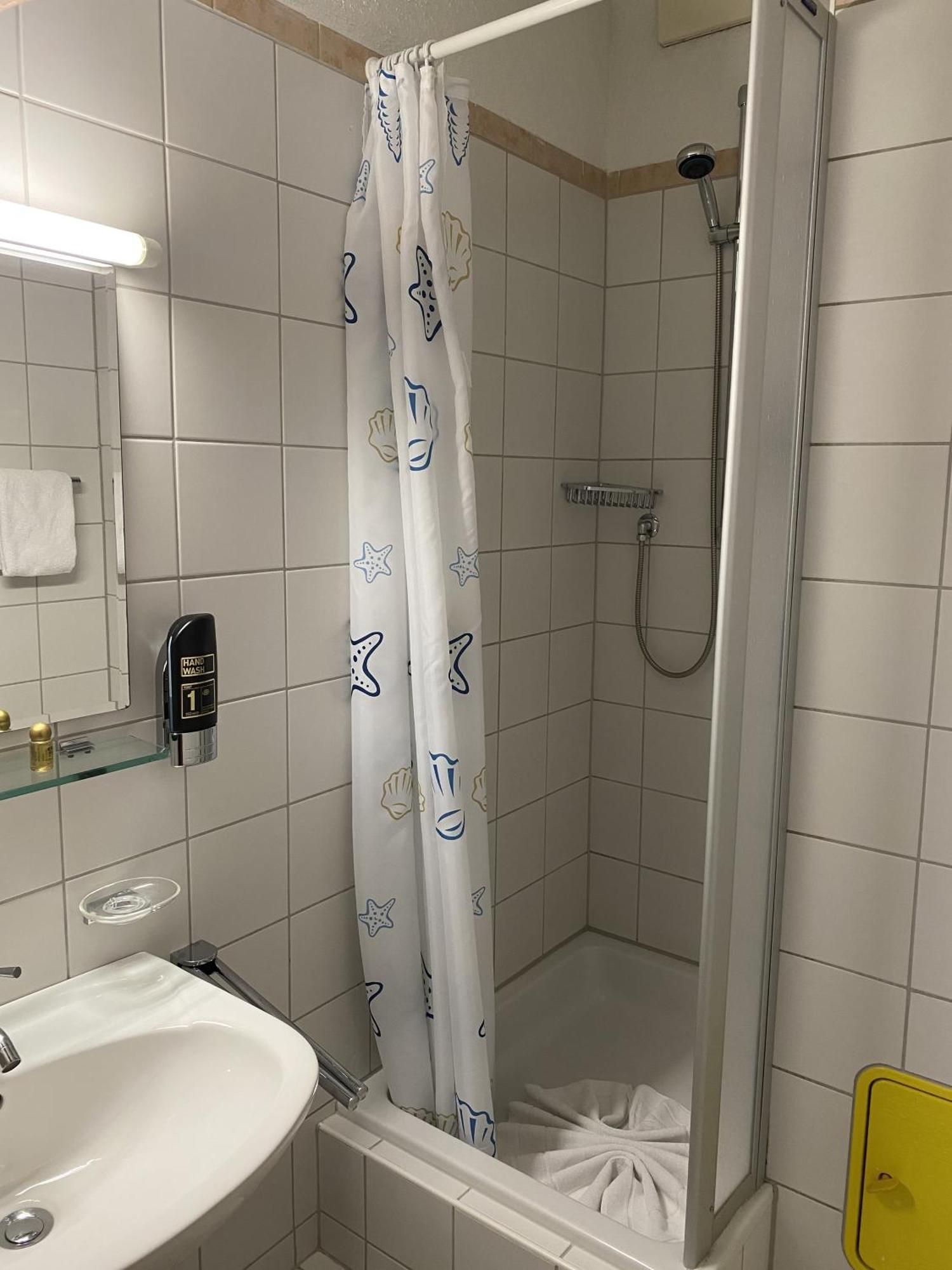 Fuchswirt Kelchsau Landgasthof-Hotel 布里克森谷地霍普夫加尔滕 外观 照片